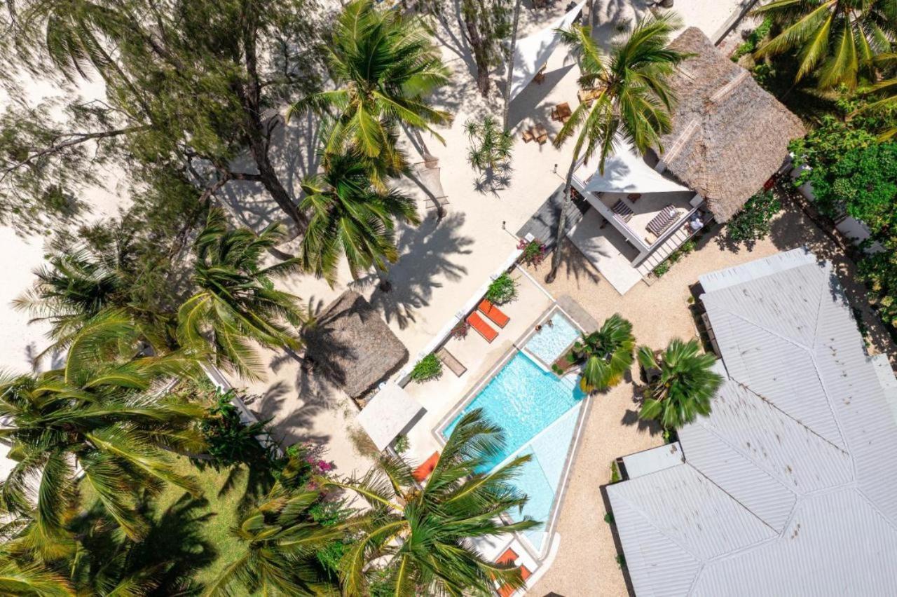 Seashore Beach Hotel كيوينجوا المظهر الخارجي الصورة