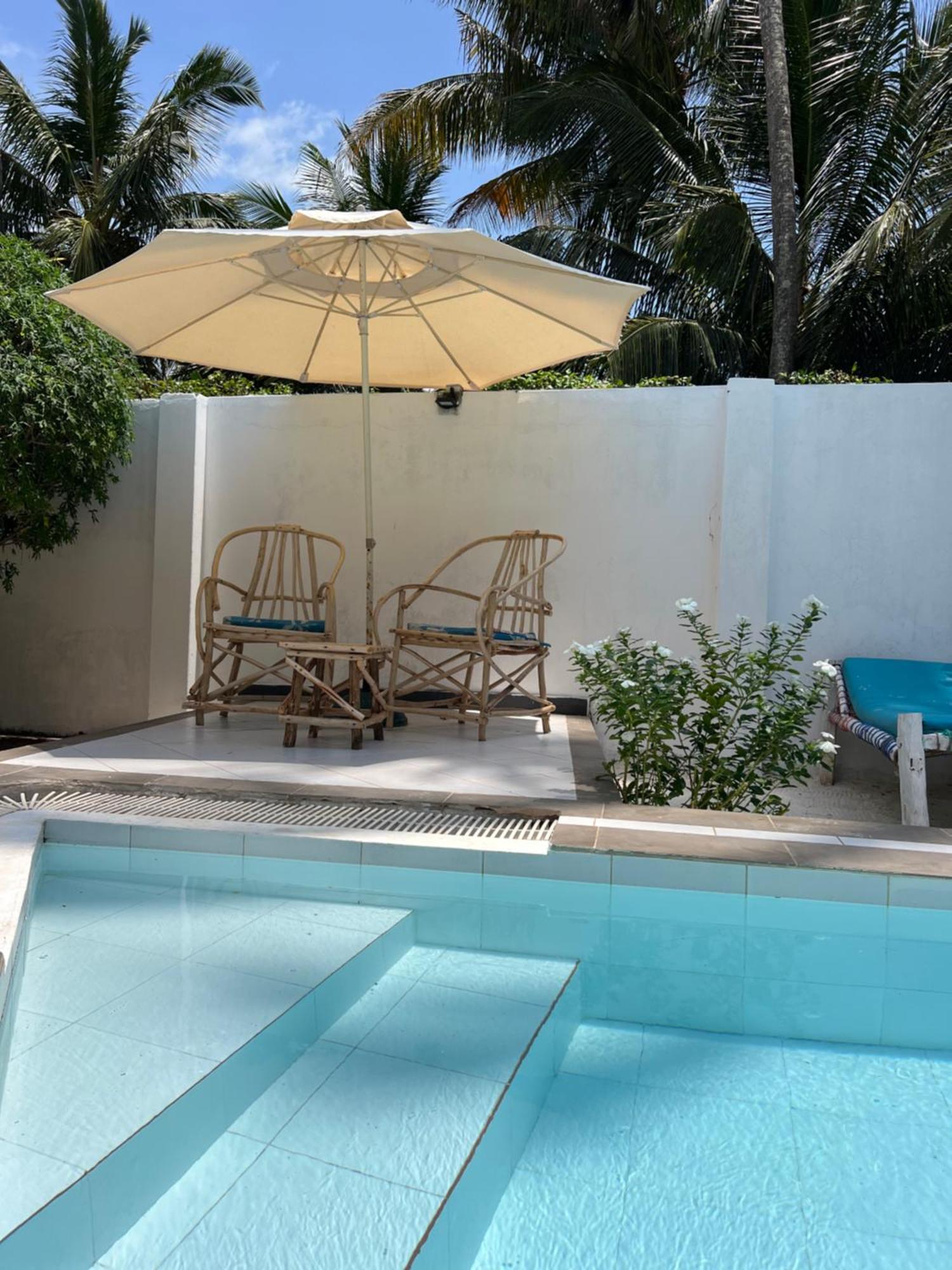 Seashore Beach Hotel كيوينجوا المظهر الخارجي الصورة